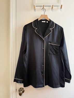 Aritzia: Nighttime Silk Shirt